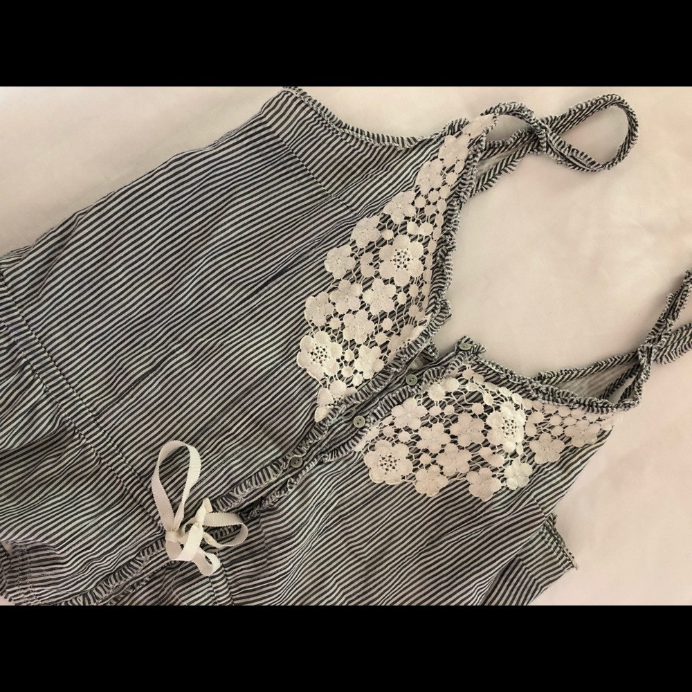 Floral striped tank